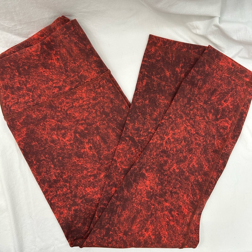 Lululemon Athletica Wunder Train High-rise Crop 23” size 12 Leggings - Picture 9 of 9